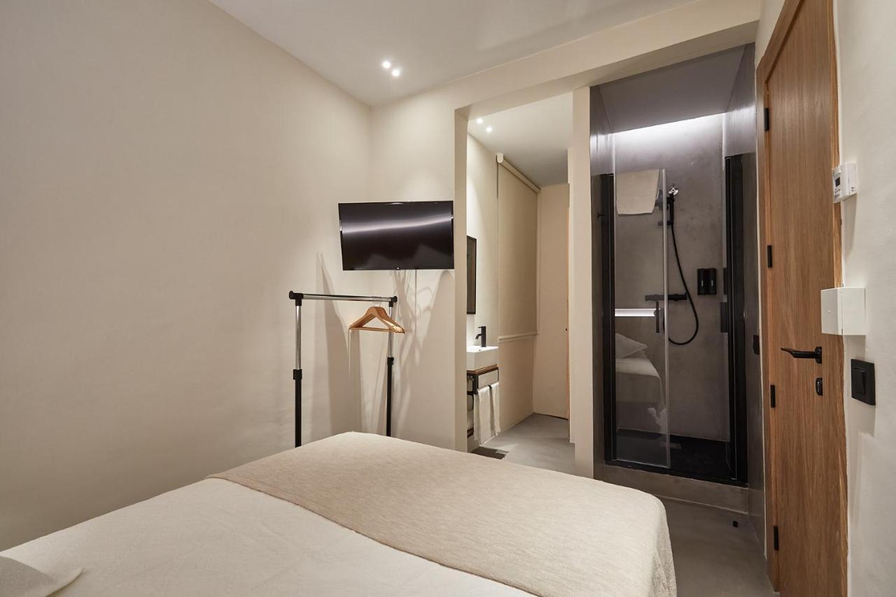 Ella Hostel Ramblas Barcelona Luaran gambar