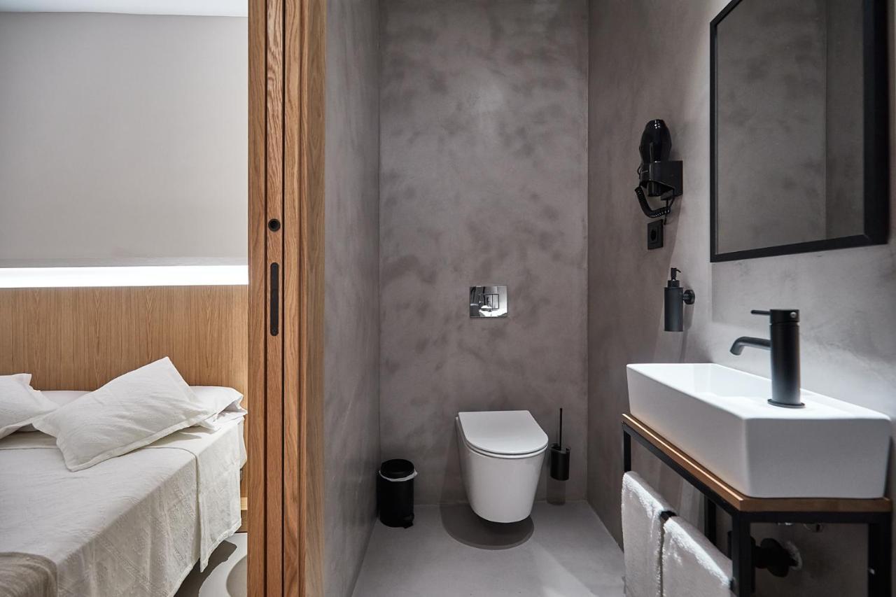 Ella Hostel Ramblas Barcelona Luaran gambar